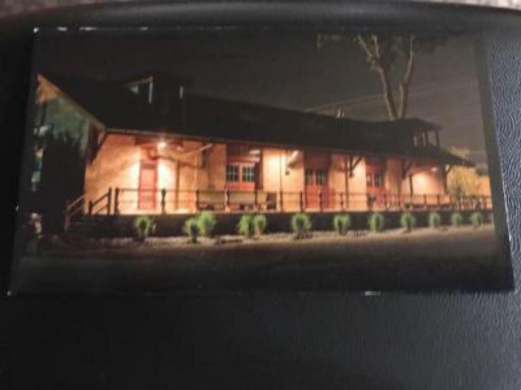 Riley'S Railhouse Bed & Breakfast Chesterton Esterno foto
